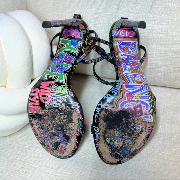 Balenciaga 110mm Graffiti Print
Leather Sandals Size 8 - Picture 5 of 5